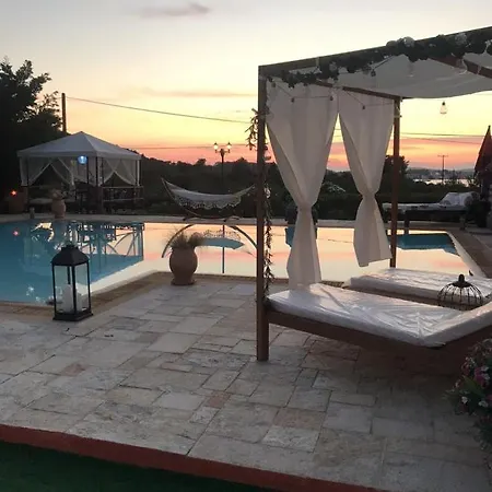 Aisha With Private Tennis Court And Pool Villa *