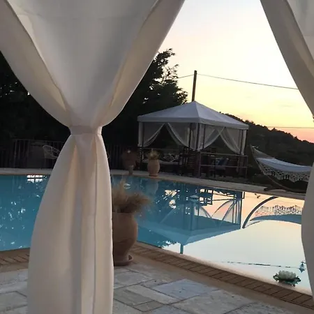 Aisha With Private Tennis Court And Pool Porto Heli