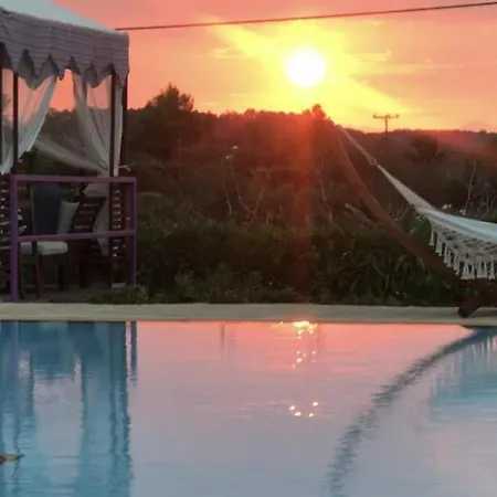 Aisha With Private Tennis Court And Pool *